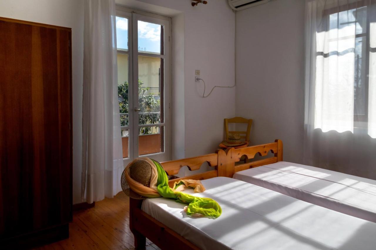 Chrysanthi Apartments Kardamyli Dış mekan fotoğraf
